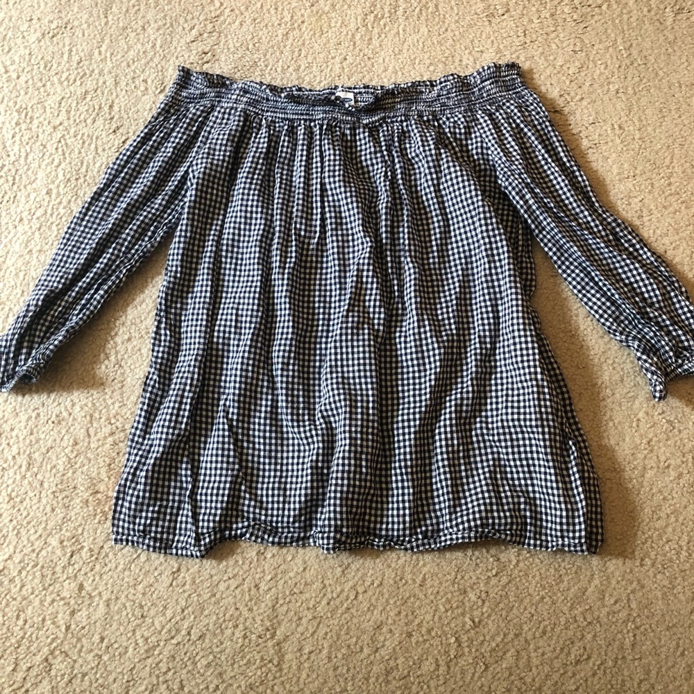 Off the shoulder shirt